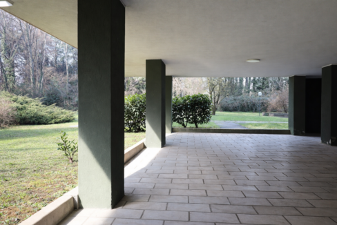 37.Ingresso condominiale